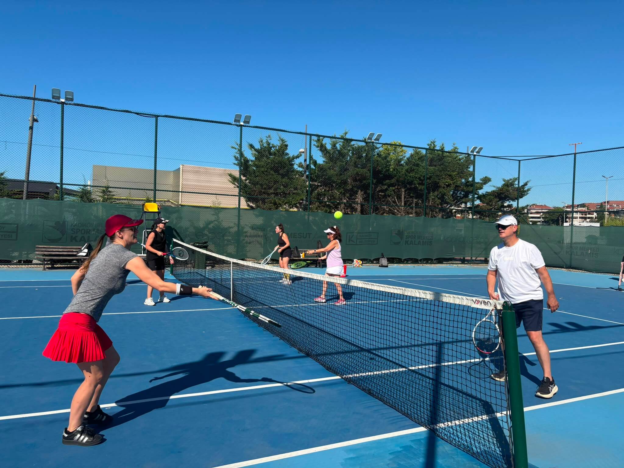 Yaz dönemi tenis dersleri başladı